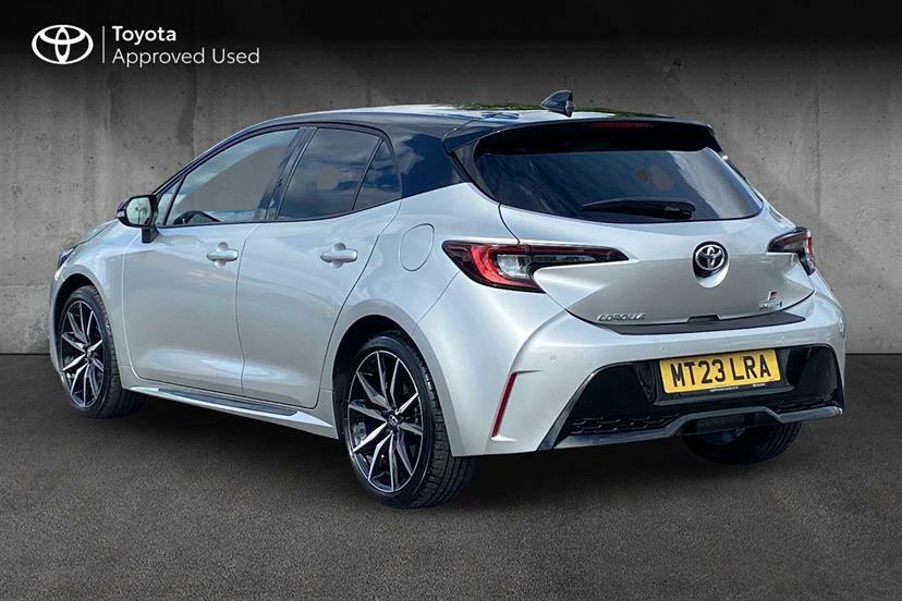 Toyota Corolla 2.0 Hybrid Gr Sport Cvt Black #4
