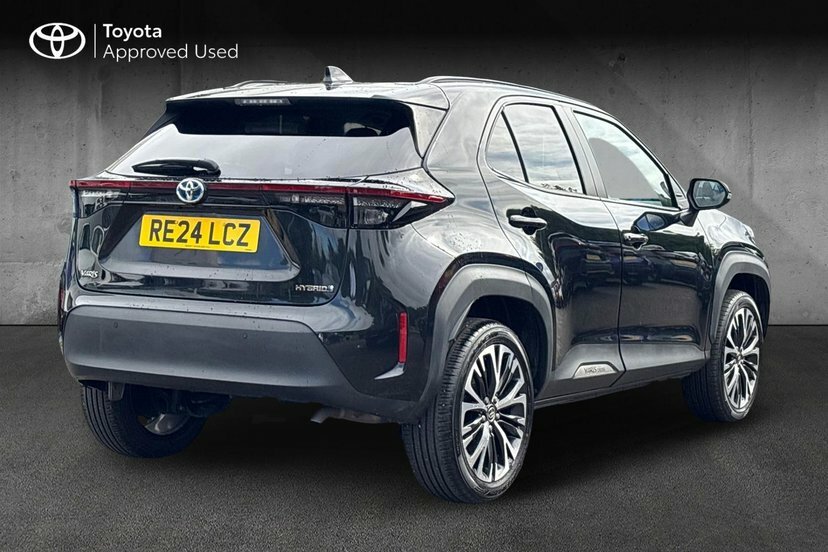 Toyota Yaris Cross 1.5 Vvt-h Excel Suv Hybrid E-cvt 116 P RE24LCZ Black #2