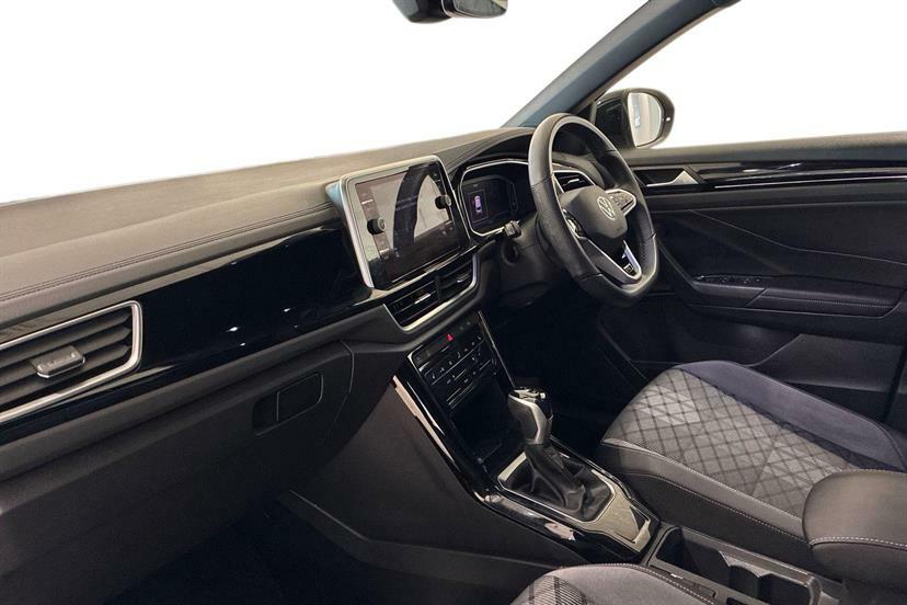 Volkswagen T-Roc 1.5 Tsi R-line Dsg EN72OGF Black #2