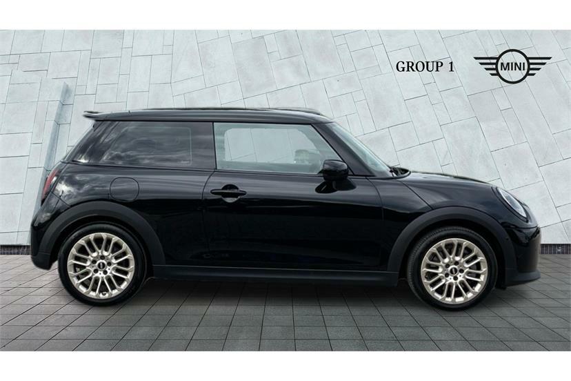 Mini Hatch 2.0 S Exclusive Black #2