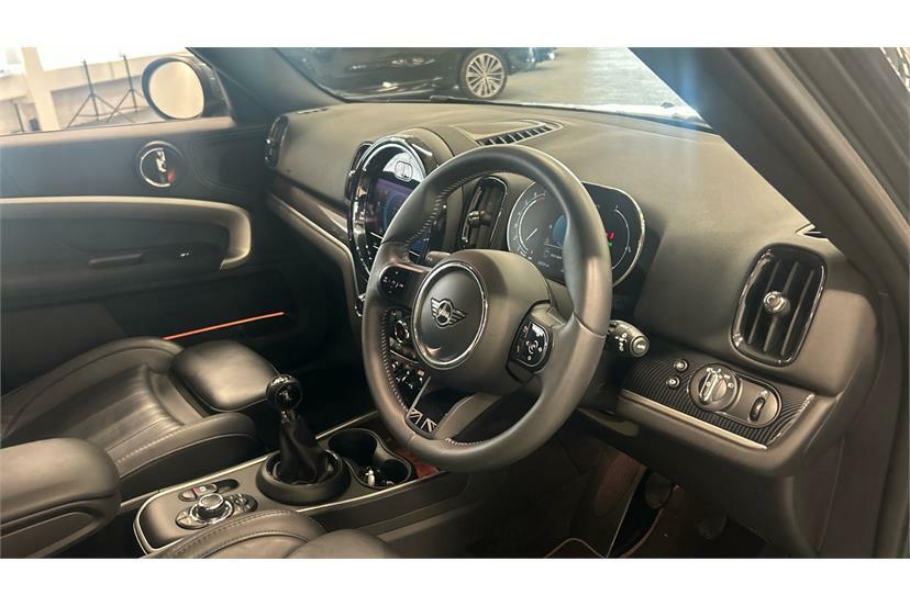 Mini Countryman 1.5 Cooper Exclusive Comfort Pack Green #6