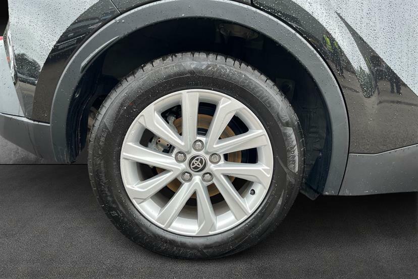 Toyota C-Hr 1.8 Hybrid Icon Cvt FG25EYL Black #4