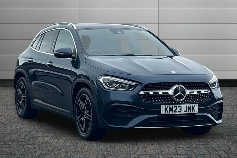 Mercedes-Benz GLA Class 1.3 Gla200 Amg Line Premium Suv 7G-dc Blue