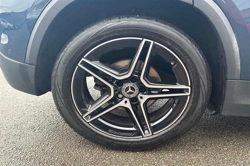 Mercedes-Benz GLA Class 200 Amg Line Premium KM23JNK Blue #4