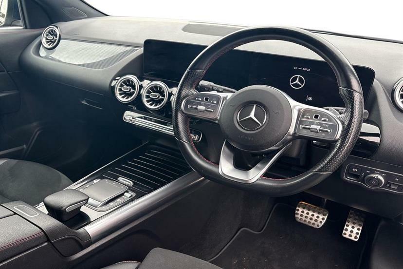 Mercedes-Benz GLA Class 200 Amg Line Premium KM23JNK Blue #5