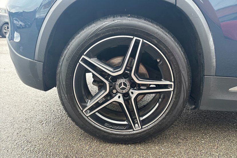 Mercedes-Benz GLA Class 1.3 Gla200 Amg Line Premium Suv 7G-dc KM23JNK Blue #4