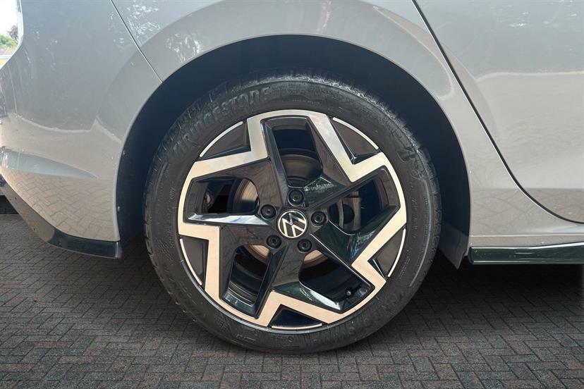 Volkswagen Golf 1.5 Tsi 150 R-line MM74TDV Grey #5