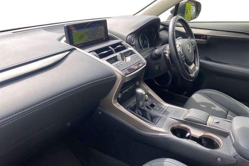 Lexus NX 300H 2.5 Cvt Sport Pack8 Nav White #2