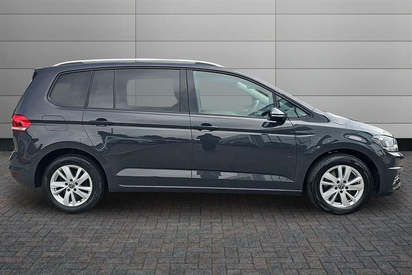 Volkswagen Touran 1.5 Tsi Evo Se Family Dsg Grey #4