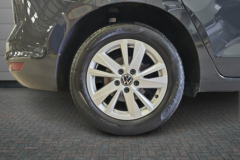 Volkswagen Touran 1.5 Tsi Evo Se Family Mpv Dsg 150 Ps Grey #5