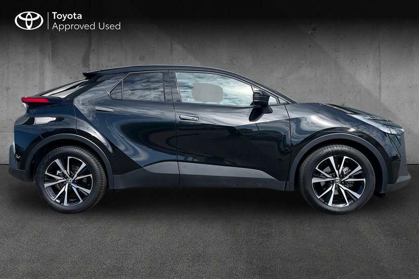 Toyota C-Hr 1.8 Hybrid Design Cvt DE74XGX Black #4