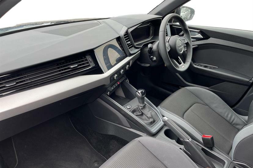Audi A1 35 Tfsi S Line S Tronic AO26FLK Black #2