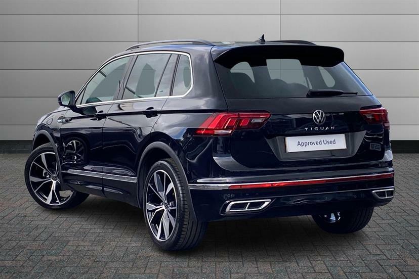 Volkswagen Tiguan 1.5 Tsi 150 R-line Dsg WO22DXU Black #3