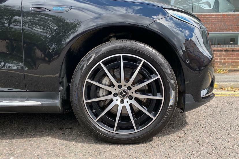 Mercedes-Benz EQC 400 300Kw Amg Line Edition 80Kwh Black #4