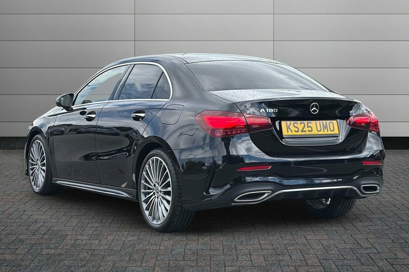 Mercedes-Benz A Class A180 Amg Line Premium KS25UMO Black #2
