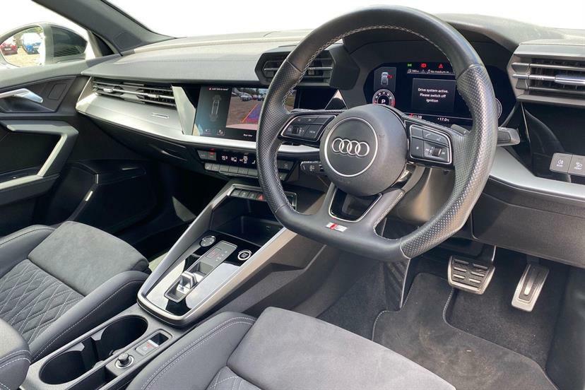 Audi A3 35 Tfsi Edition 1 S Tronic Comfortsound White #6