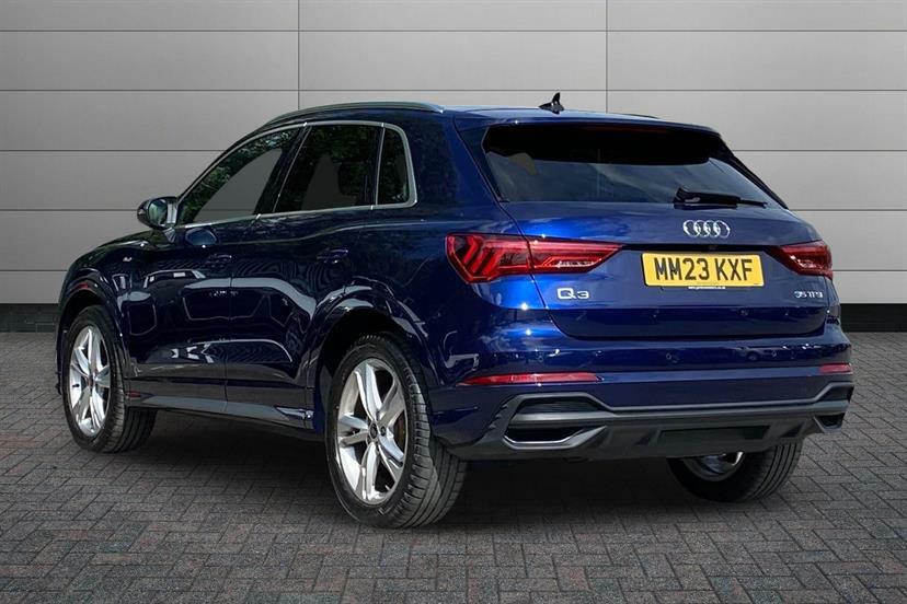 Audi Q3 35 Tfsi S Line S Tronic Tech Pack MM23KXF Blue #3