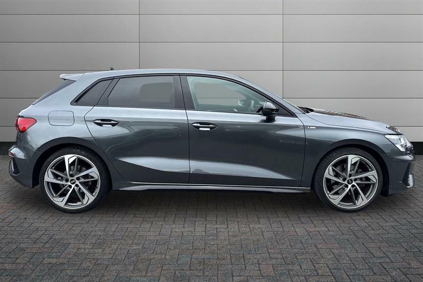 Audi A3 35 Tfsi Edition 1 S Tronic EO23TWJ Grey #4