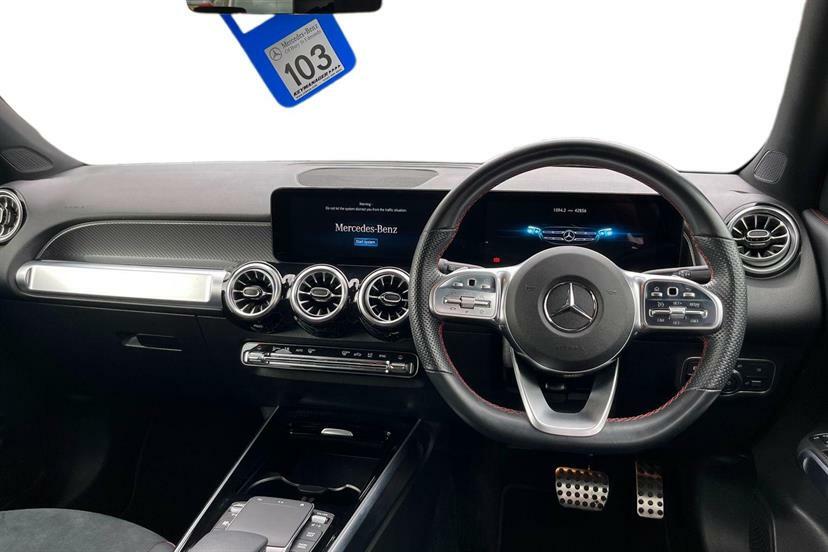 Mercedes-Benz GLB Class 220D 4Matic Amg Line Premium 8G-tronic KP23ZGM White #4