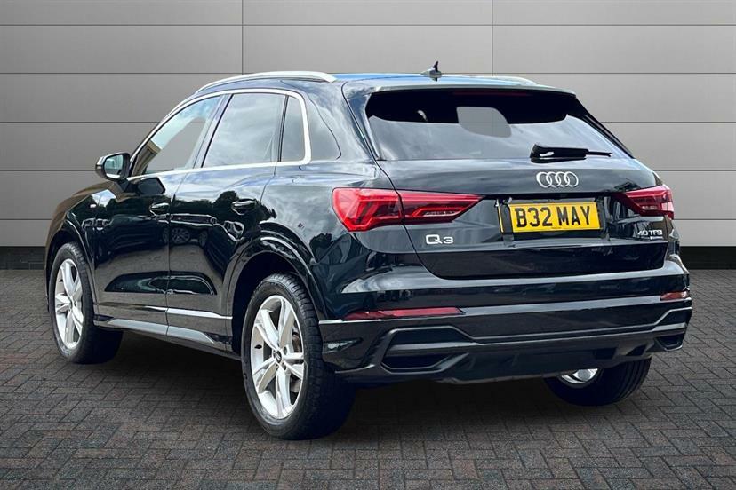 Audi Q3 40 Tfsi Quattro S Line S Tronic Cs Pack Black #3