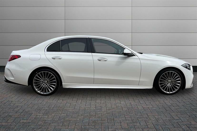 Mercedes-Benz C Class C300 Amg Line Premium 9G-tronic White #2