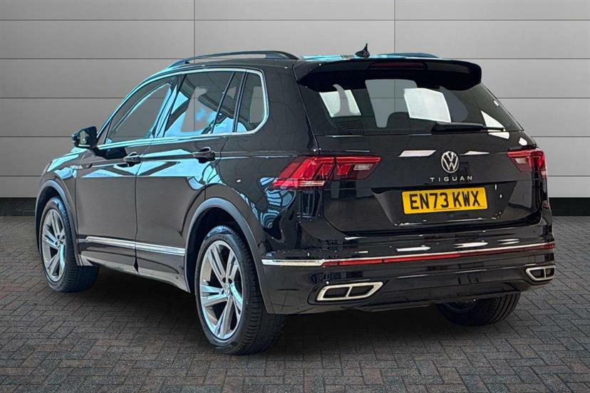 Volkswagen Tiguan 2.0 Tdi R-line Edition Dsg EN73KWX Black #3