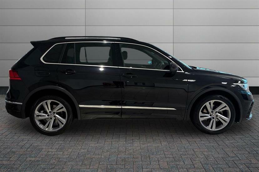Volkswagen Tiguan 2.0 Tdi R-line Edition Dsg EN73KWX Black #4