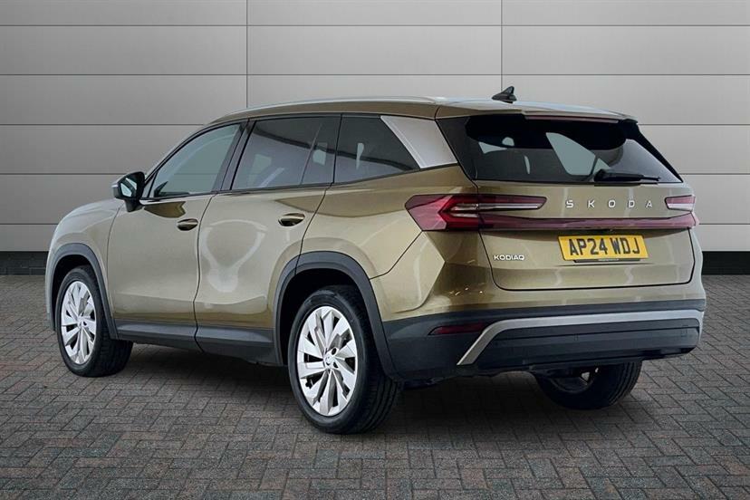 Skoda Kodiaq 1.5 Tsi E-tec Se L Dsg 7 Seat Gold #3