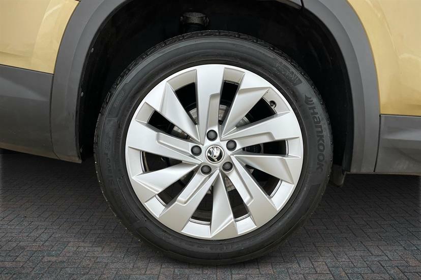 Skoda Kodiaq 1.5 Tsi E-tec Se L Dsg 7 Seat Gold #5