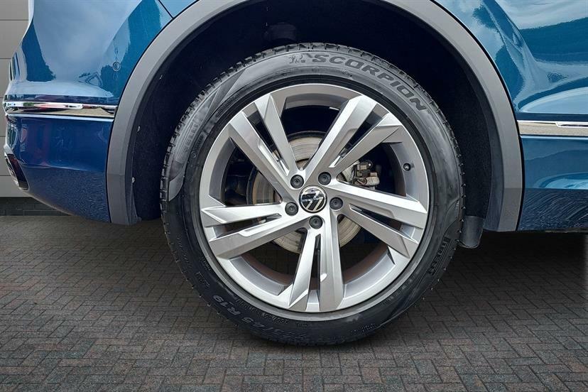 Volkswagen Tiguan 1.5 Tsi 150 R-line Edition Dsg DA24UUD Blue #4