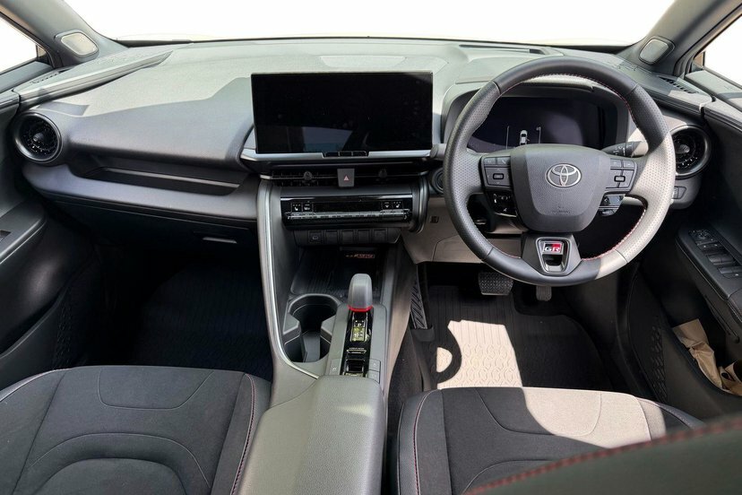 Toyota C-Hr 2.0 Vvt-h Gr Sport Suv Hybrid Cvt 197 White #5