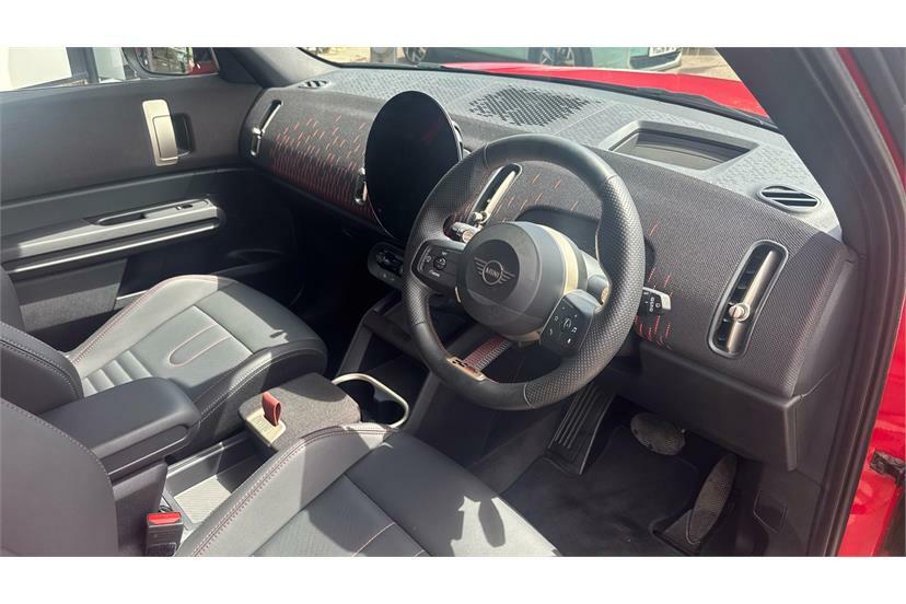 Mini Countryman 1.5 C Sport Red #5
