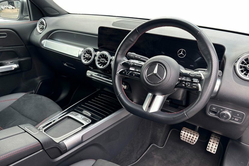 Mercedes-Benz GLB Class 1.3 Glb200 Mhev Amg Line Executive Suv Petro KU74LND Grey #5