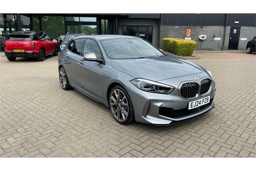 BMW 1 Series M135i Xdrive Black #32