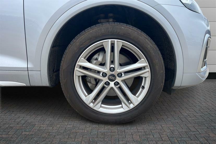 Audi Q5 40 Tdi Quattro S Line S Tronic Cs BL72FXU Silver #5