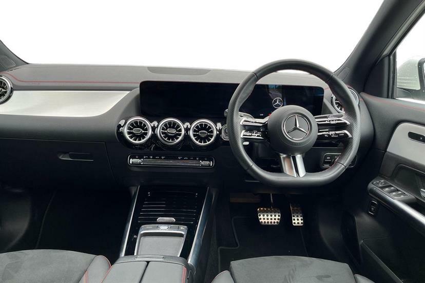 Mercedes-Benz EQA 350 4M 215Kw Amg Line Premium 66.5Kwh KS25HZU White #6