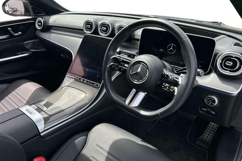 Mercedes-Benz C Class C200 Amg Line Premium Plus 9G-tronic Black #3