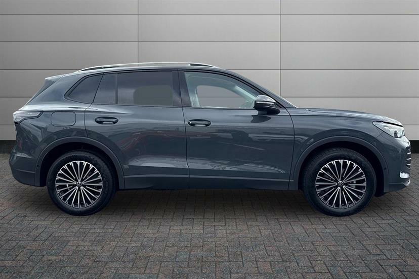 Volkswagen Tiguan 1.5 Etsi 150 Match Dsg EF75LTZ Grey #4