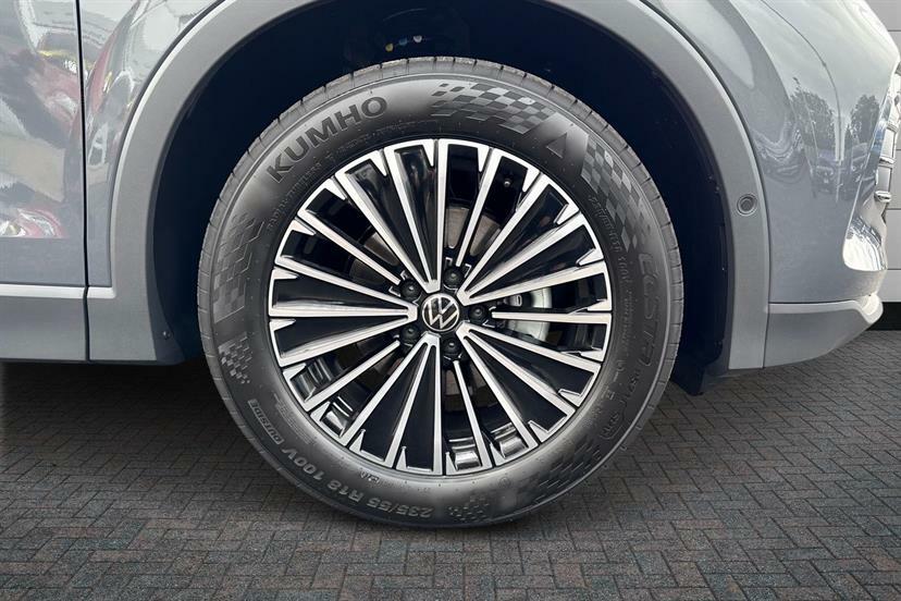 Volkswagen Tiguan 1.5 Etsi 150 Match Dsg EF75LTZ Grey #5