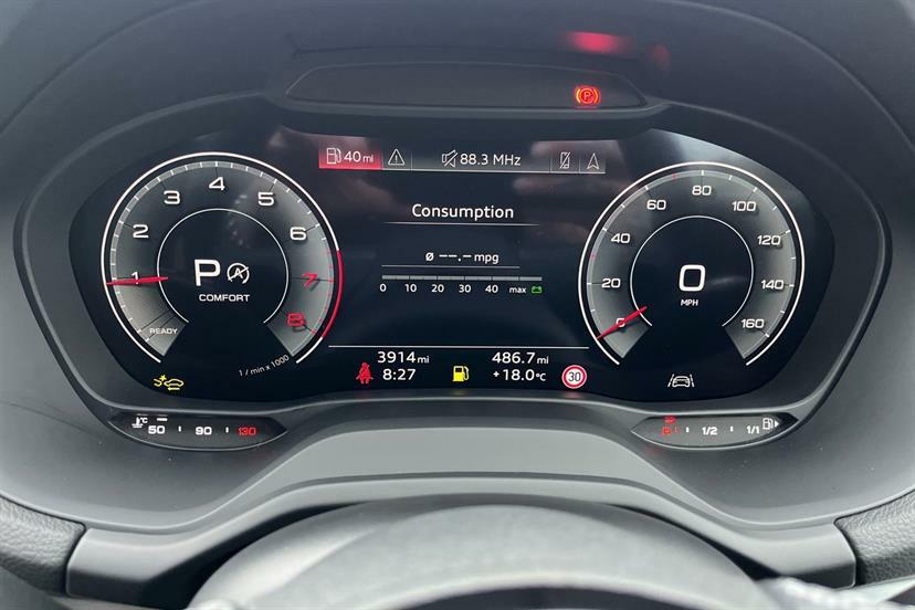 Audi Q2 35 Tfsi Black Edition S Tronic AO75OXG White #6