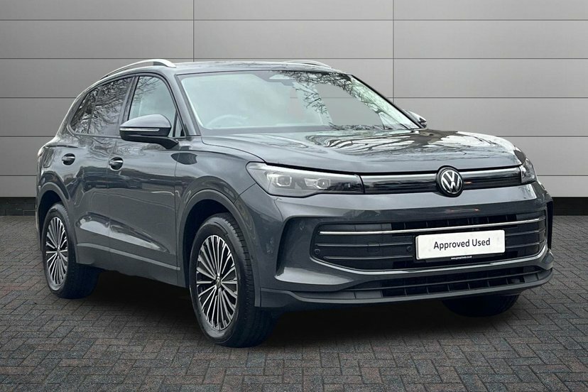 Volkswagen Tiguan 1.5 Etsi Mhev Match Suv Hybrid Dsg 150 Grey