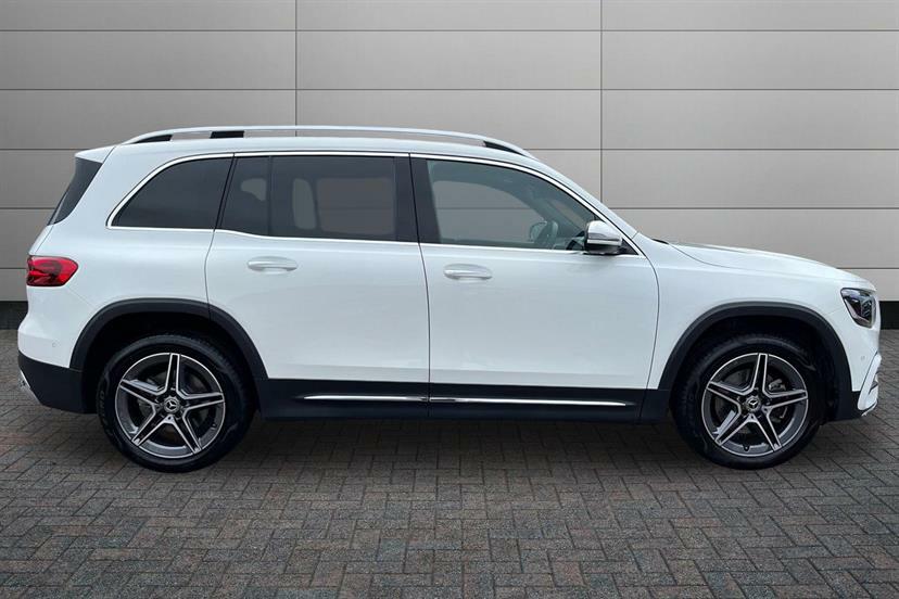 Mercedes-Benz GLB Class 200 Amg Line Executive 7G-tronic KP75GOX White #3