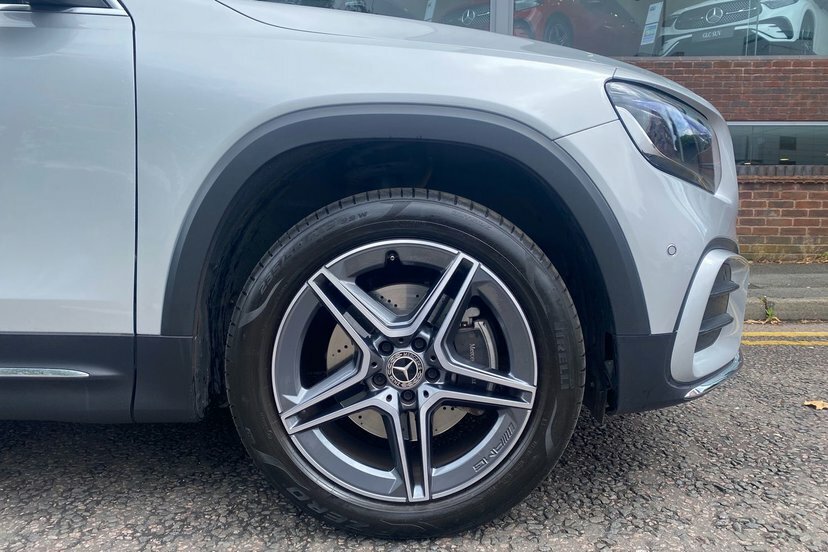 Mercedes-Benz GLB Class 2.0 Glb200d Amg Line Executive Suv 8G Silver #4