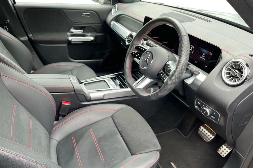 Mercedes-Benz EQB 250 140Kw Amg Line Premium 70.5Kwh Black #5