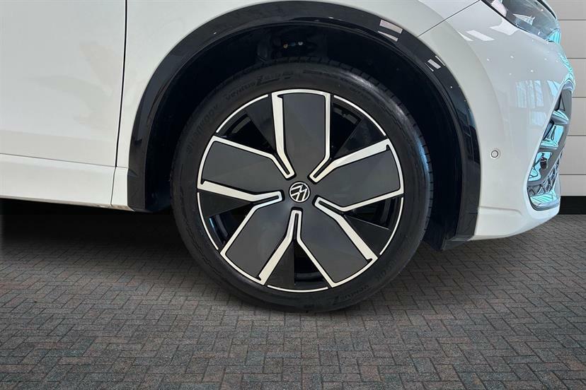 Volkswagen Tiguan 1.5 Etsi 150 R-line Dsg EF75WNU White #5