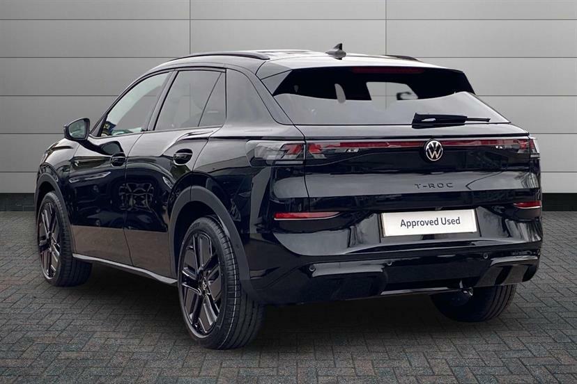 Volkswagen T-Roc 1.5 Etsi 150 R-line Dsg LS26MUC Black #3
