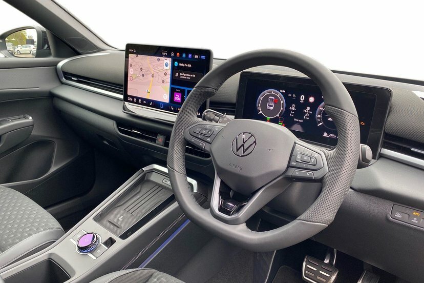 Volkswagen T-Roc New T-roc R-line 1.5 Etsi 150 Ps 7-Speed Dsg LS26MUC Black #6
