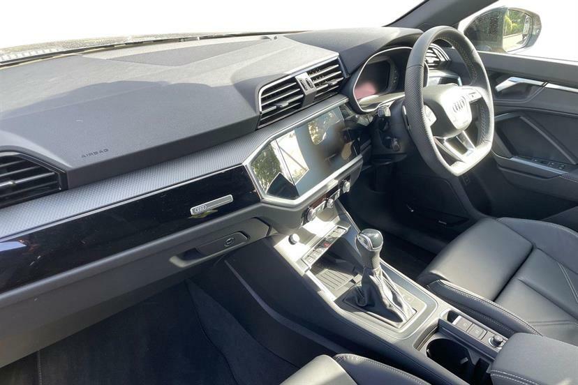 Audi Q3 35 Tfsi Black Edition S Tronic Tech Pack LM75JVC Grey #2