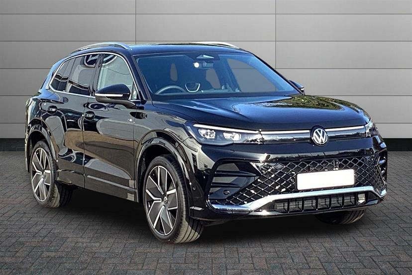 Volkswagen Tiguan 1.5 Etsi 150 R-line Dsg Black