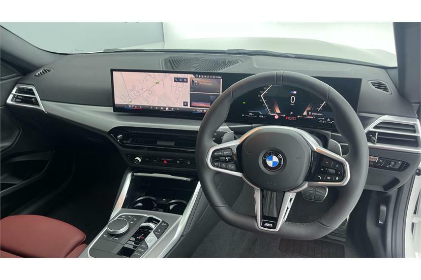 BMW 2 Series 220I M Sport Step FV26MUC White #4